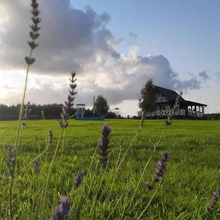 Lawendowe Wzgorze Na Wylacznosc Z Jacuzzi I Klimatyzacja Nyaraló Mielenko