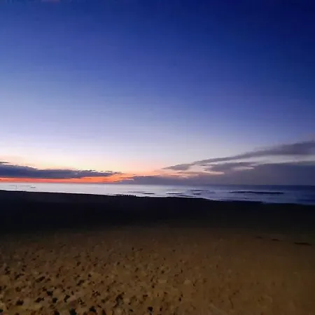 Nyaraló Lawendowe Wzgorze Na Wylacznosc Z Jacuzzi I Klimatyzacja Mielenko