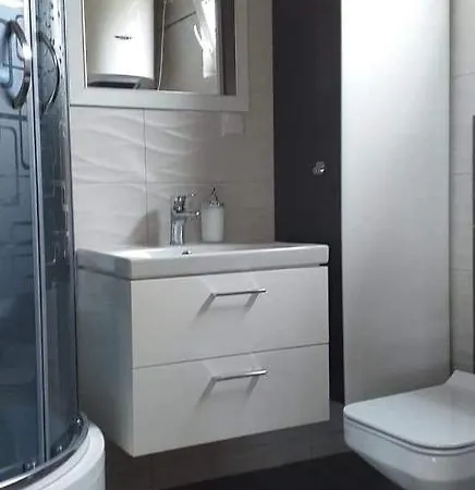Lawendowe Wzgorze Na Wylacznosc Z Jacuzzi I Klimatyzacja מילנקו