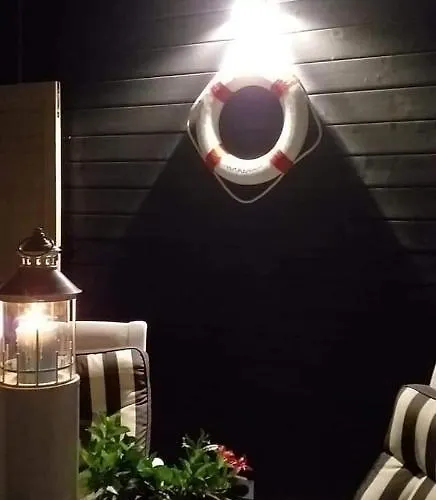 Holiday home Lawendowe Wzgorze Na Wylacznosc Z Jacuzzi I Klimatyzacja Mielenko